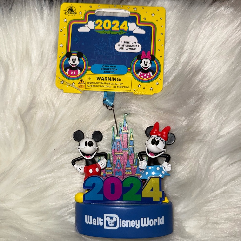 NWT 2024 Walt Disney World Disney Parks light up ornament Mickey & Minnie